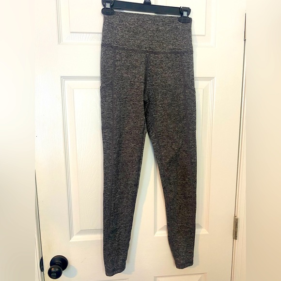 aerie Pants - Aerie Offline high Rise Grey leggings. Size M